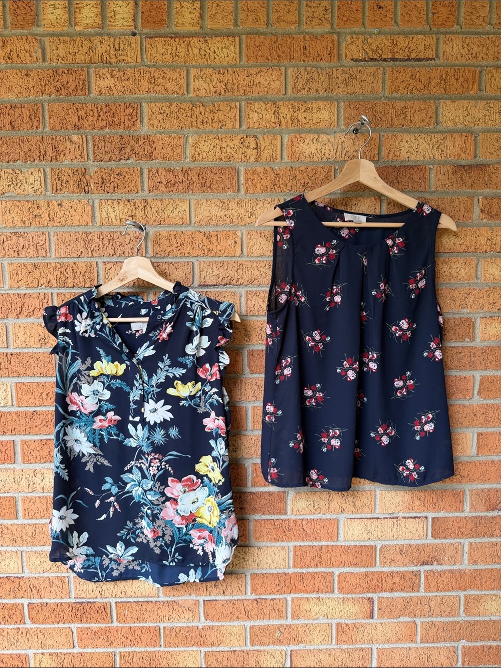 Loft & Ann Taylor (4) Bundle MP Medium Petite Floral Dots & Stripes Work Blouses